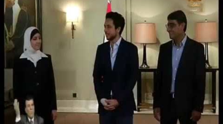 Embedded thumbnail for تسليم ولي العهد البطاقات المعتمدة للمعالجين الرياضين ضمن مبادرة قصي